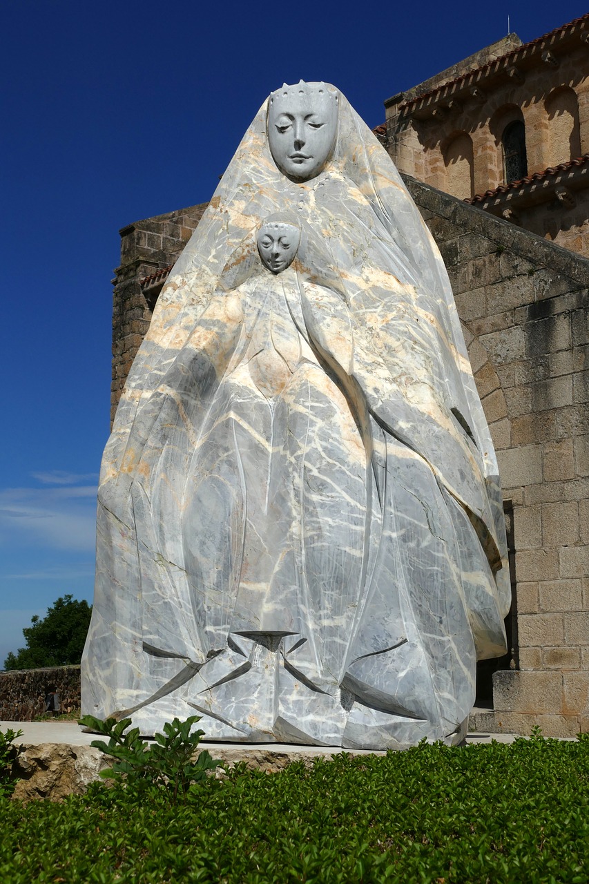 Image - madonna christ image statue