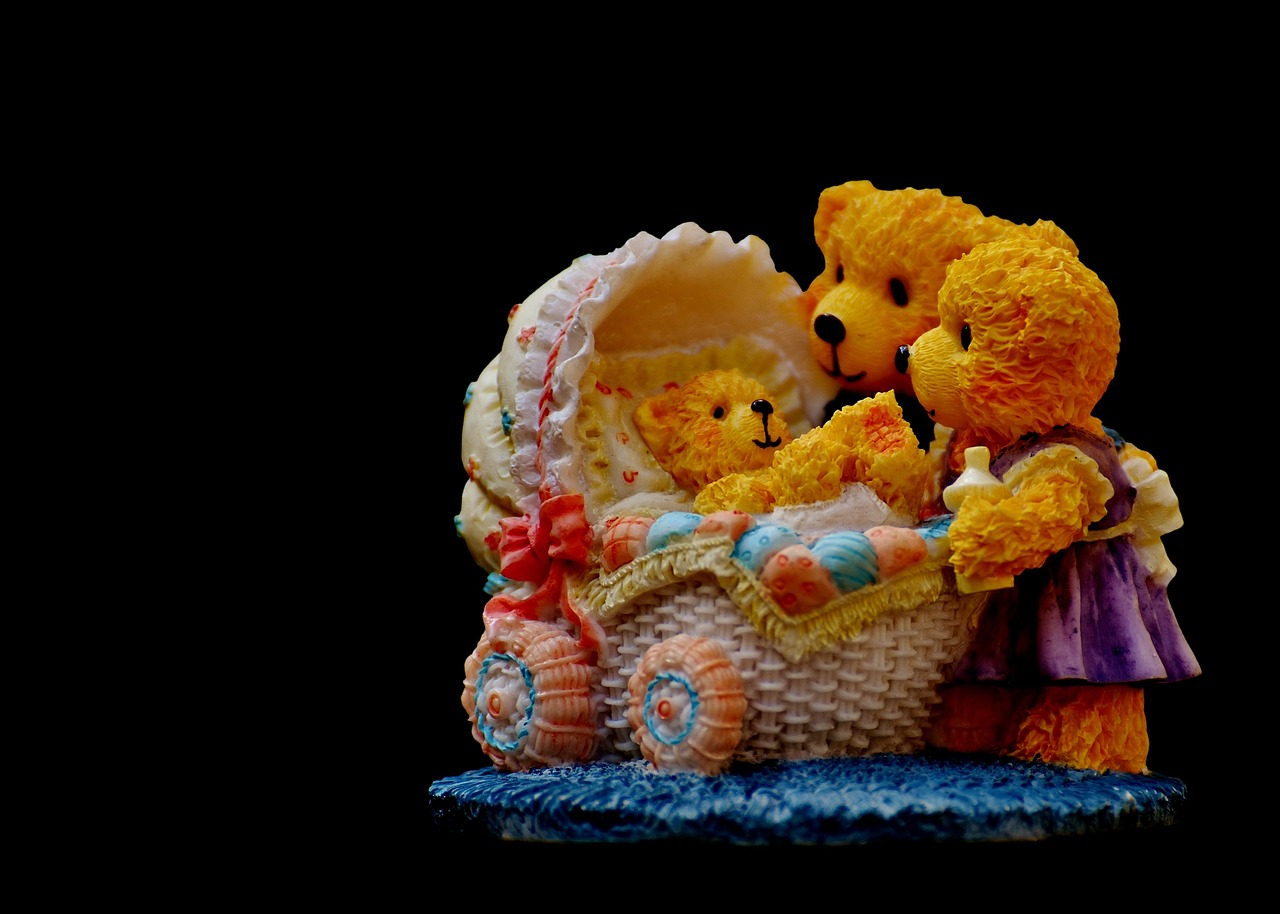Image - family bear figures funny