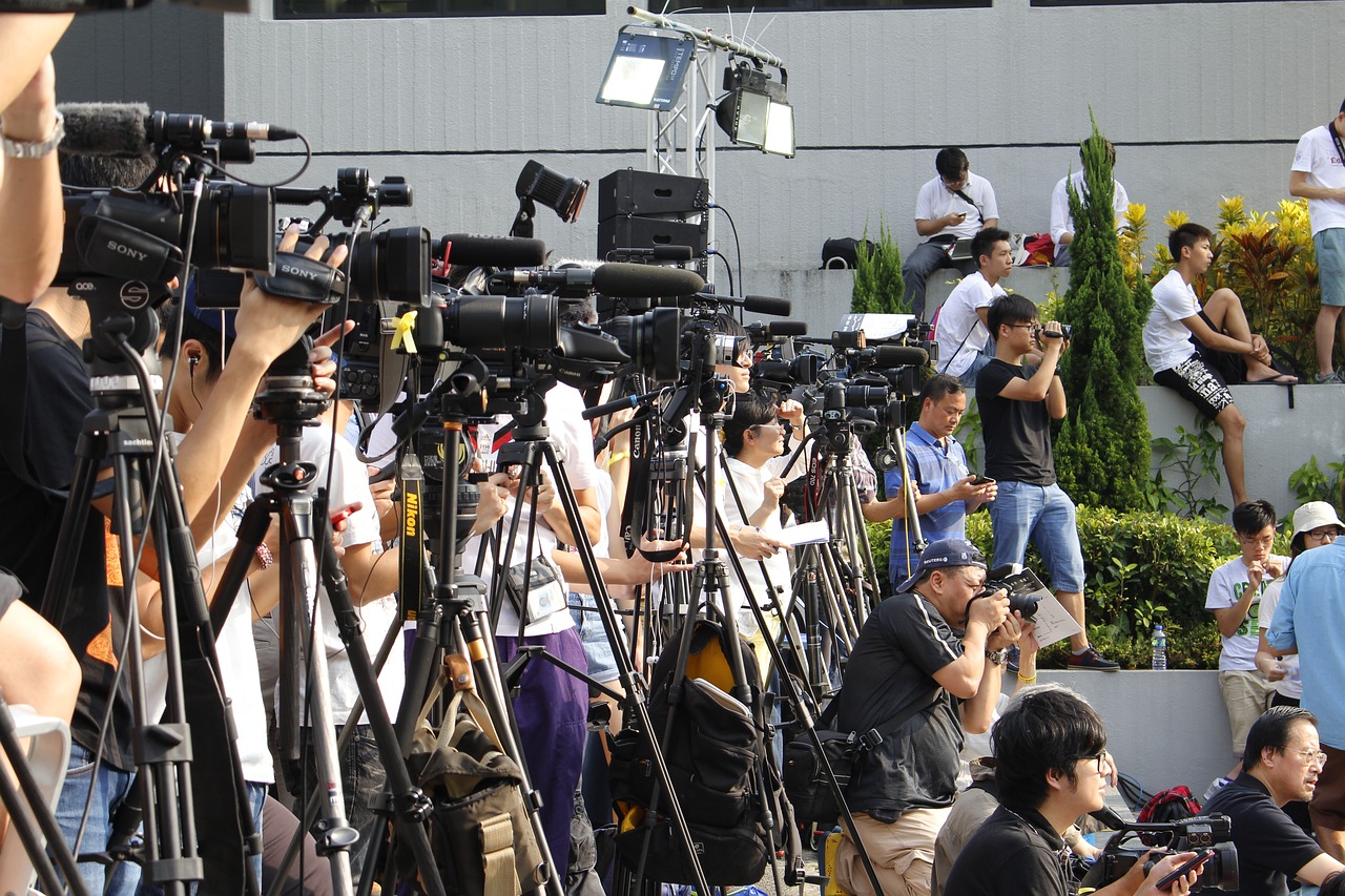 Image - hongkong media camera journalist