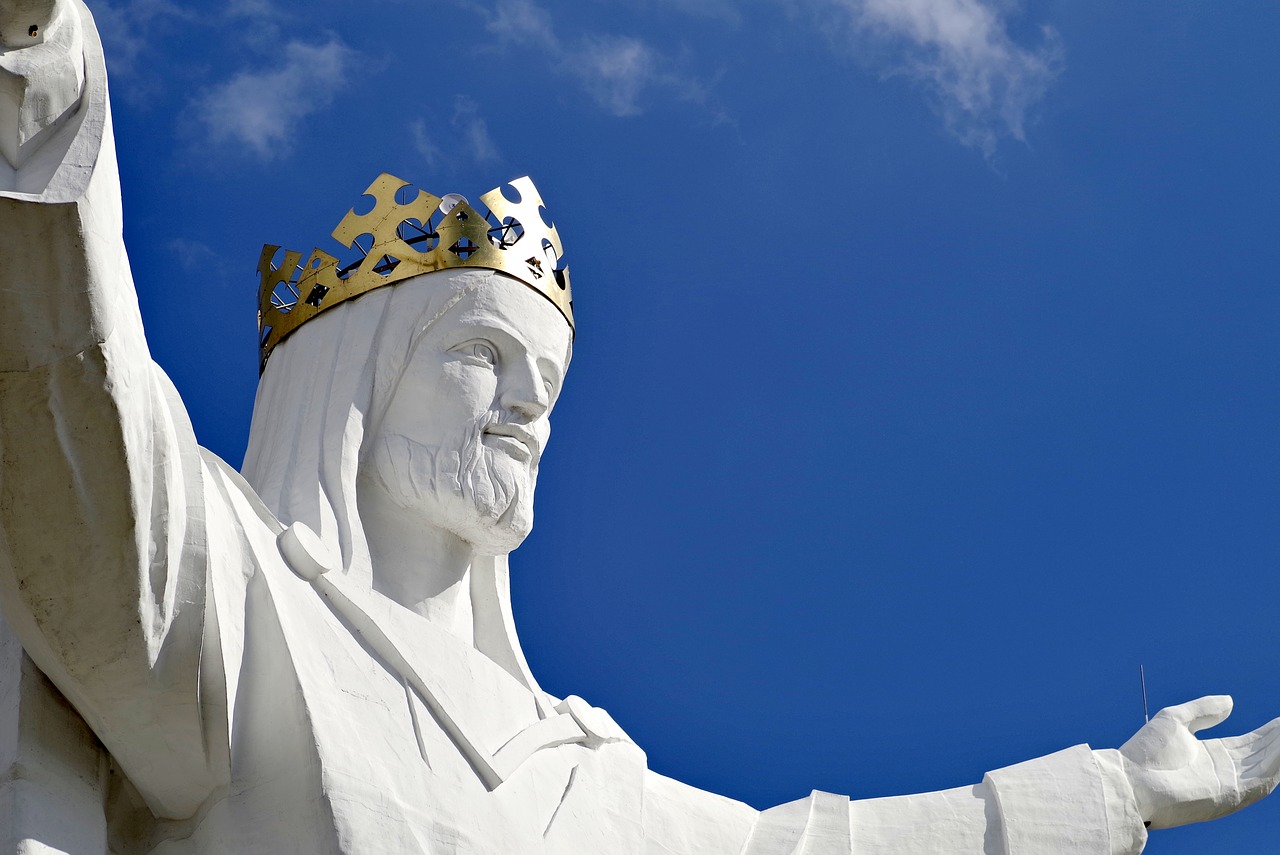 Image - jesus sculpture enormous
