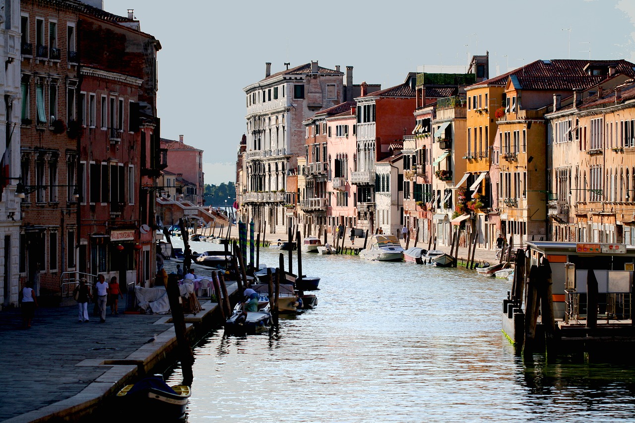 Image - murano italy canal island water