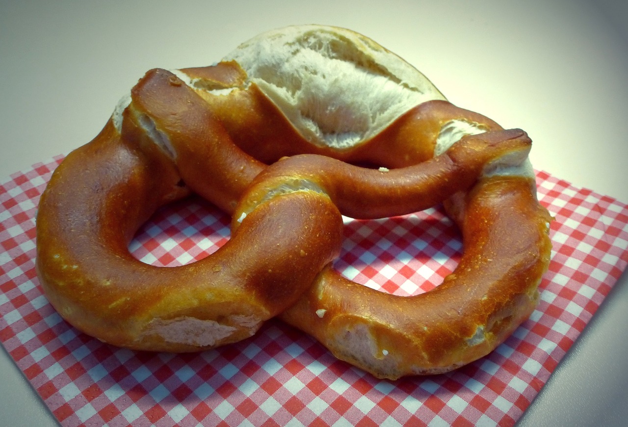 Image - pretzel laugenbrezl bavaria brezn