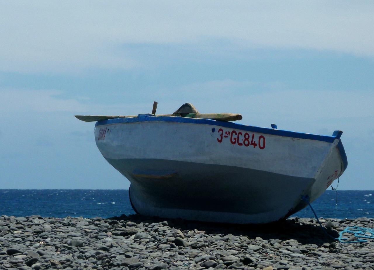 Image - boot rowing boat sea beach