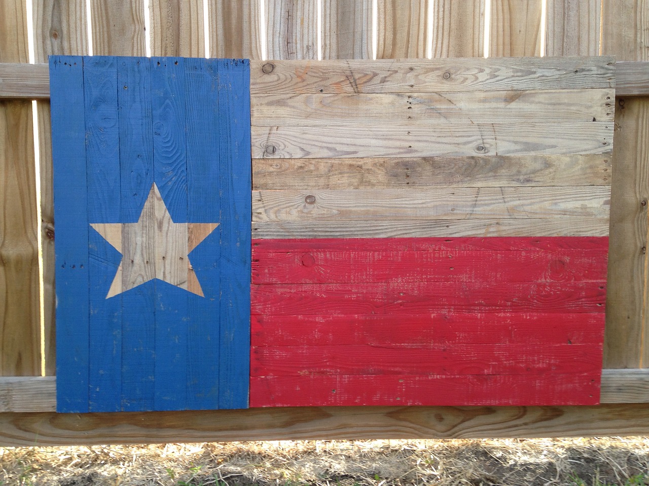 Image - wooden texas flag
