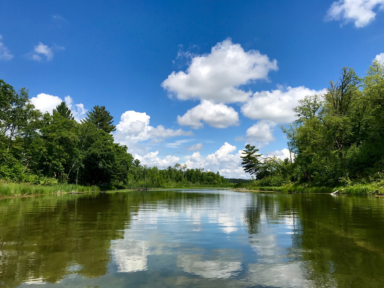 Image - minnesota lakes blue sky clouds