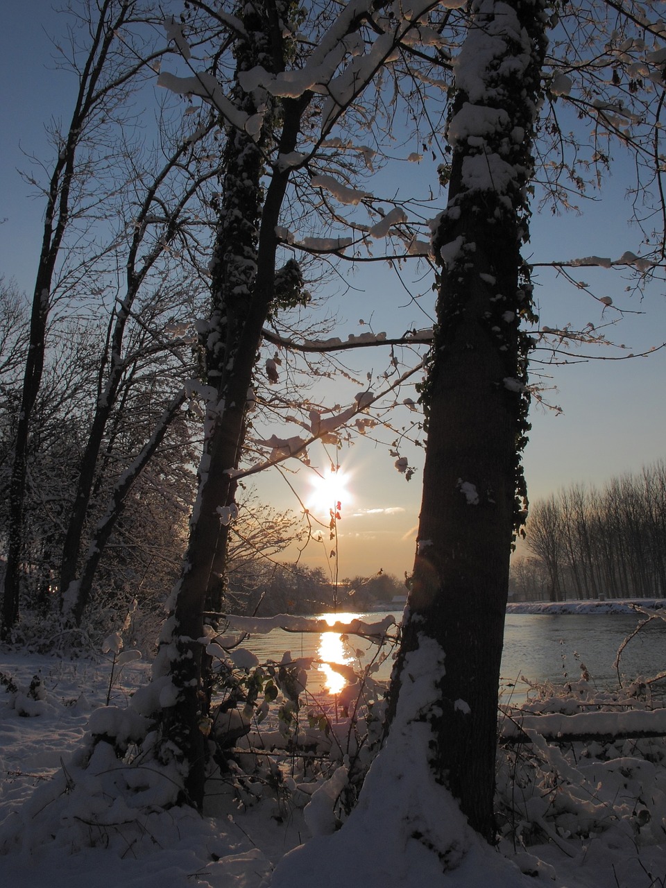 Image - snow france free picture river sun