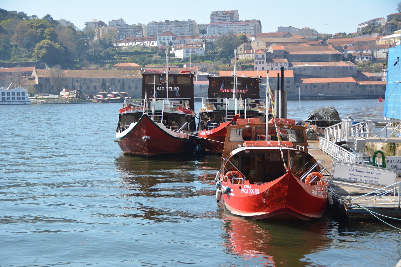 Image - boats porto tourism