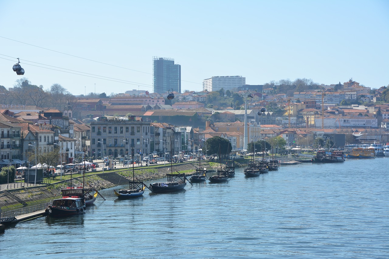 Image - riverfront porto city