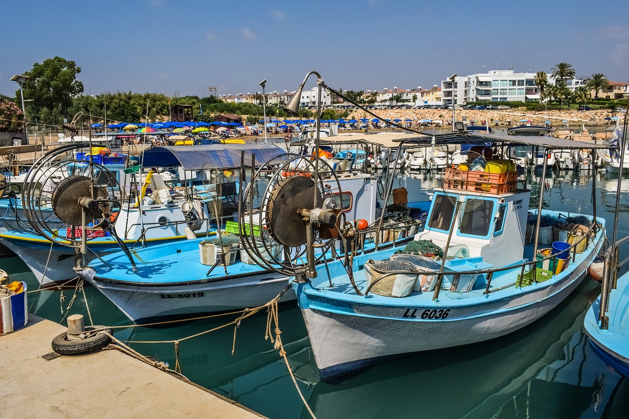 Image - fishing boats reflections harbor