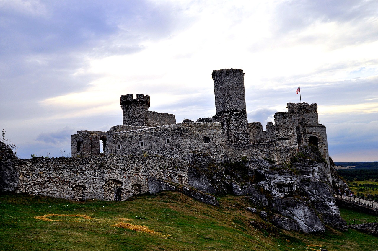 Image - castle the ruins of the ogrodzieniec