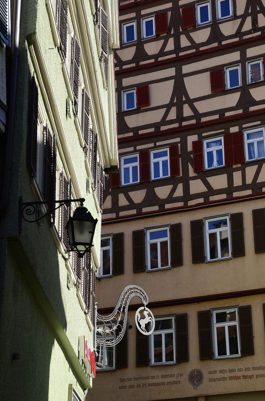 Image - tübingen facade truss