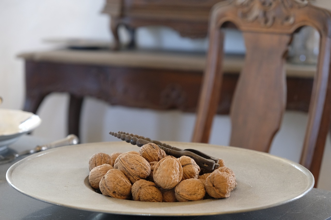 Image - nuts eat dine food walnut