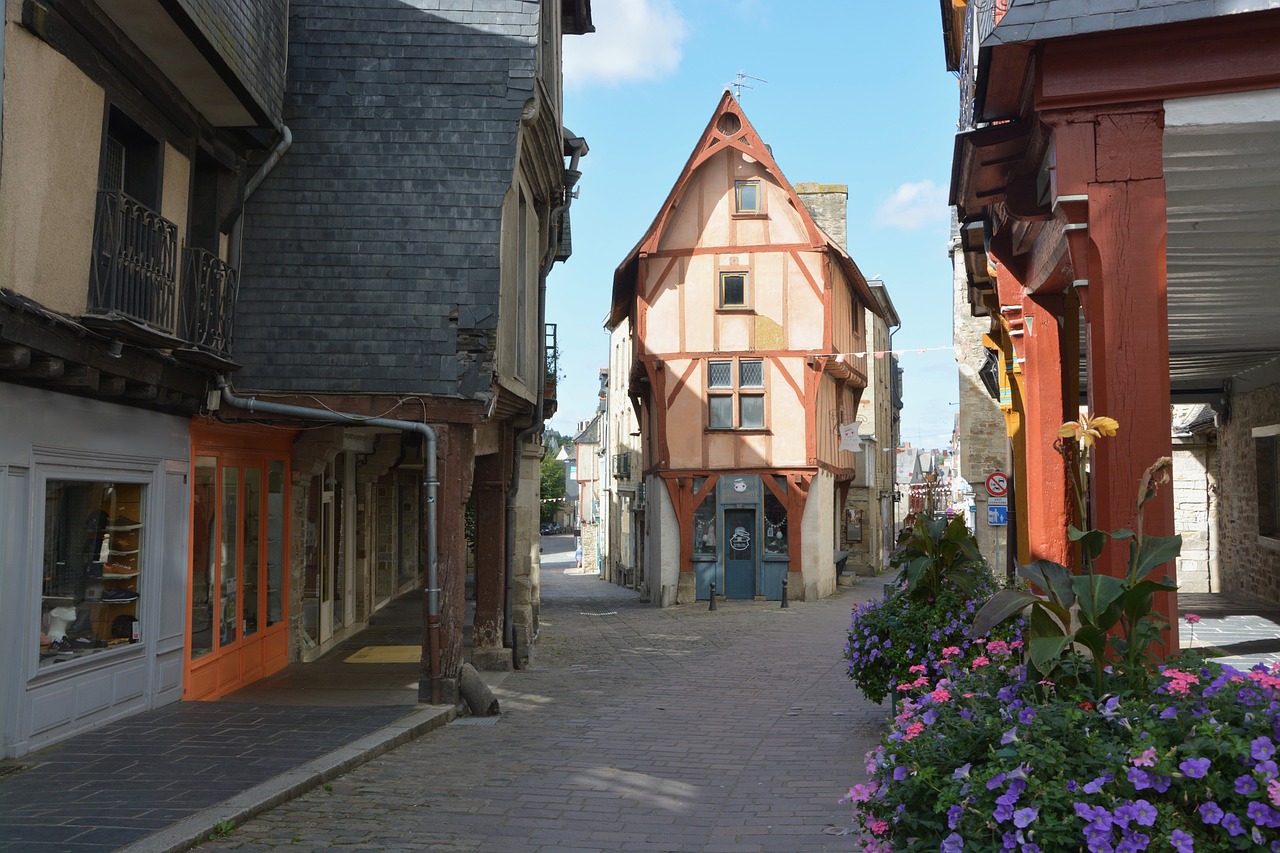 Image - home timber framed tourist town