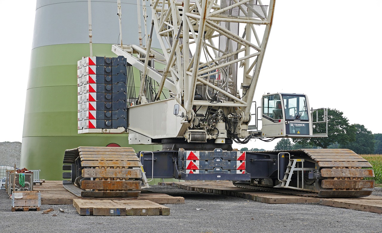 Image - pinwheel building crane