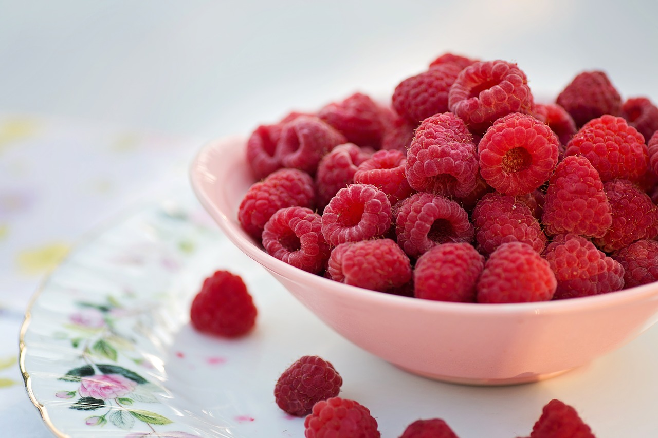Image - raspberries breakfast summer fruit