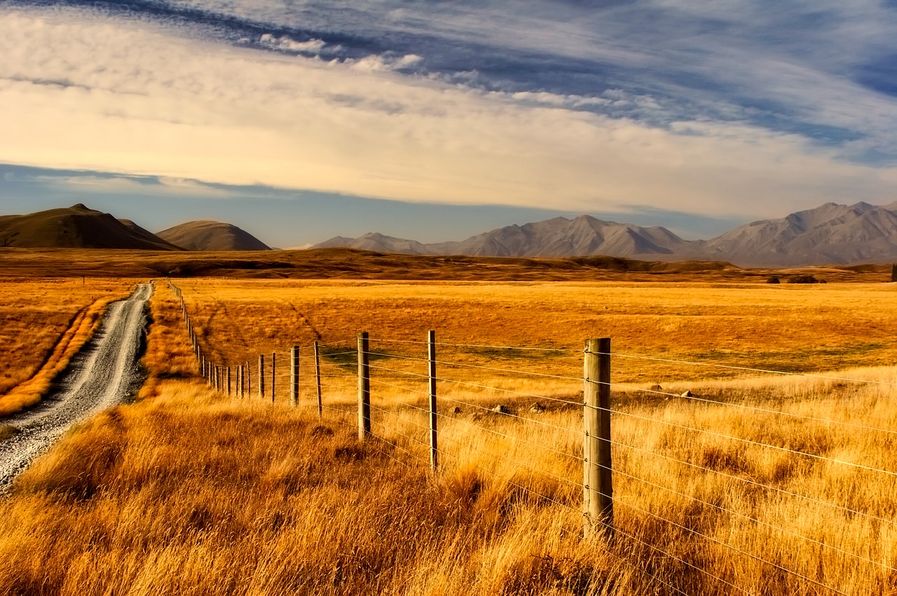 Image - landscape mountains fields meadow