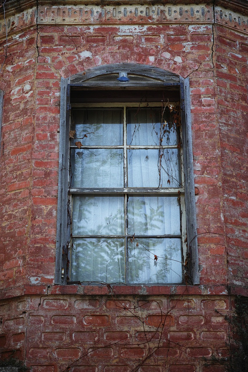 Image - window brick old retro