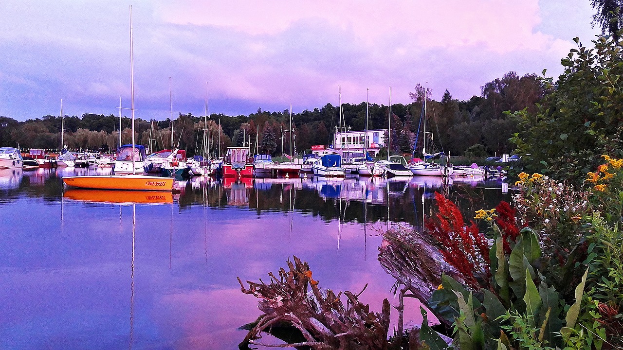 Image - port sailboat sailboats haven
