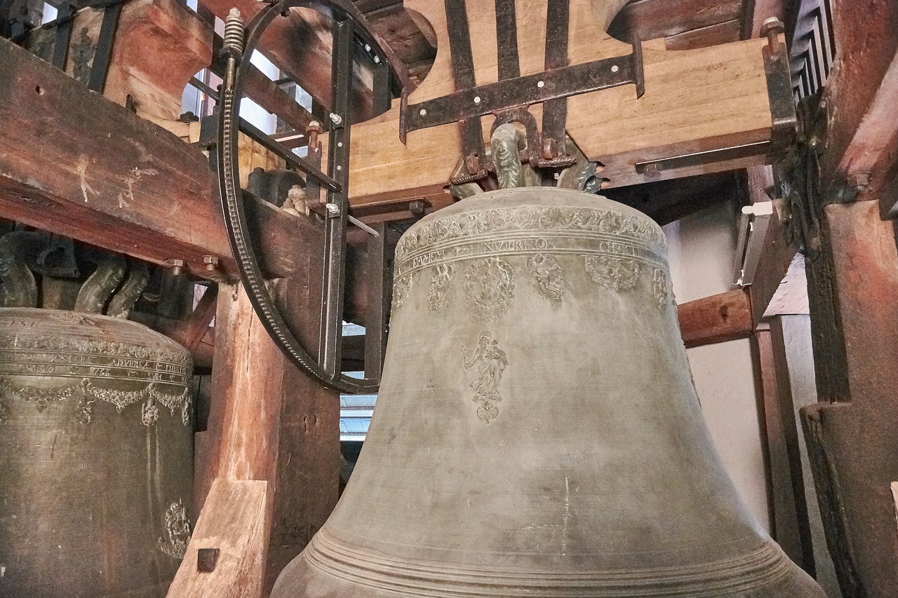 Image - bell steeple bell tower church