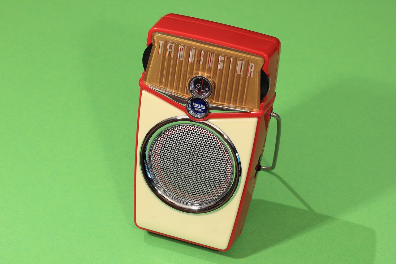 Image - transistor radio receiver portable