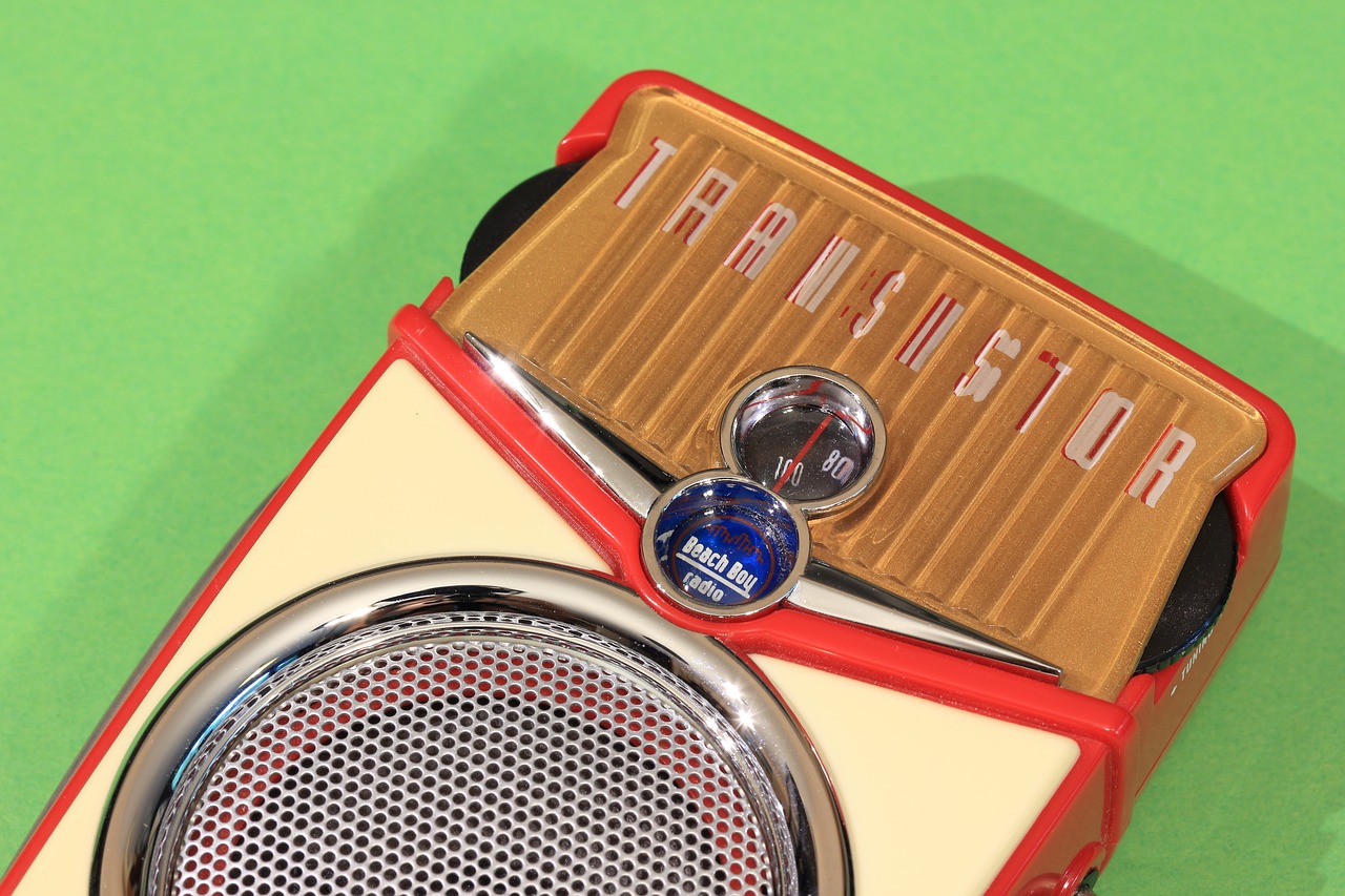 Image - transistor radio receiver portable