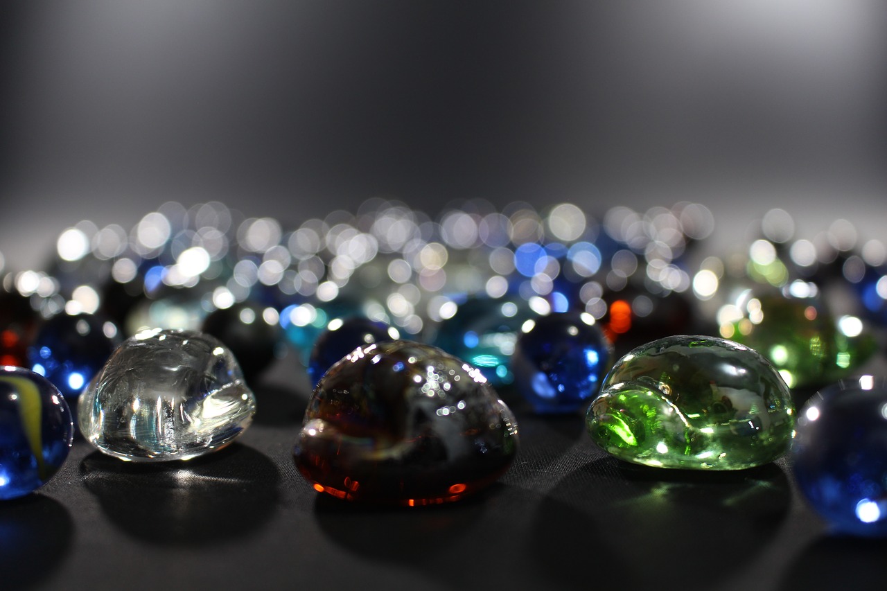 Image - bright rocks flashes