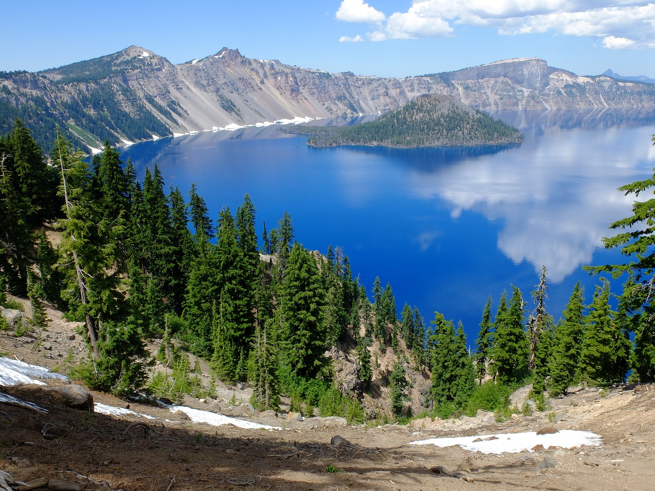 Image - crater lake lake national park