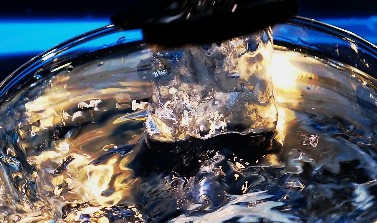 Image - water fontaine plug plug pull