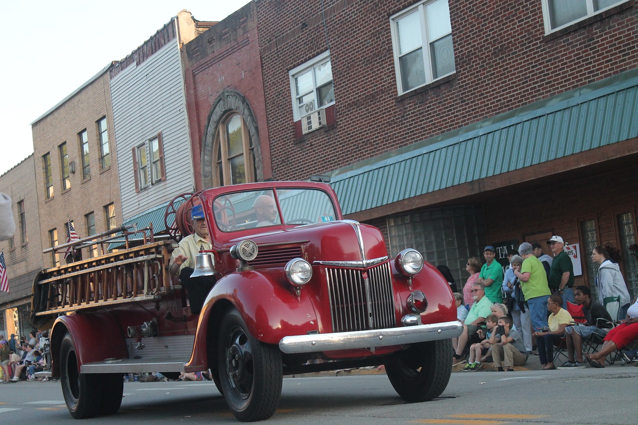 Image - parade vintage american small town