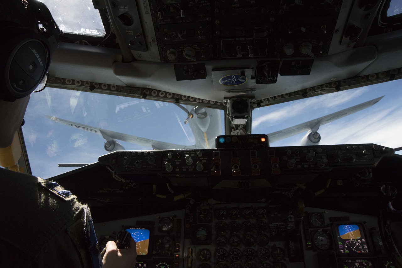 Image - cockpit avionics flight cargo