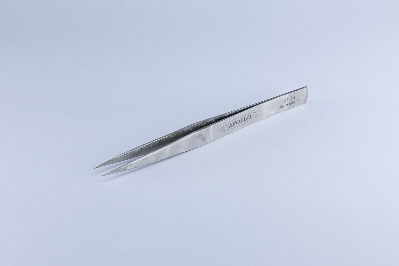 Image - tweezers tongs medical tools