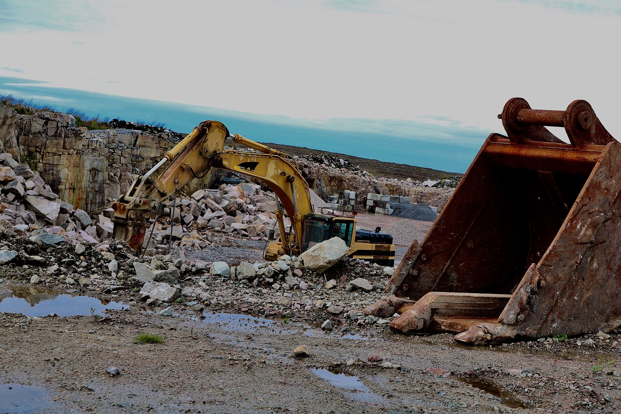 Image - excavators blade
