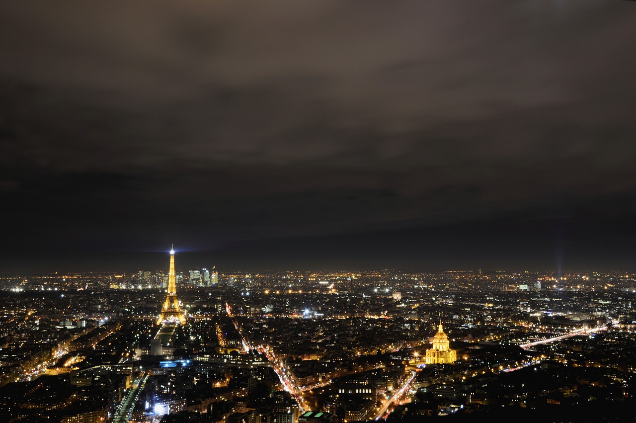 Image - city vista paris monument night