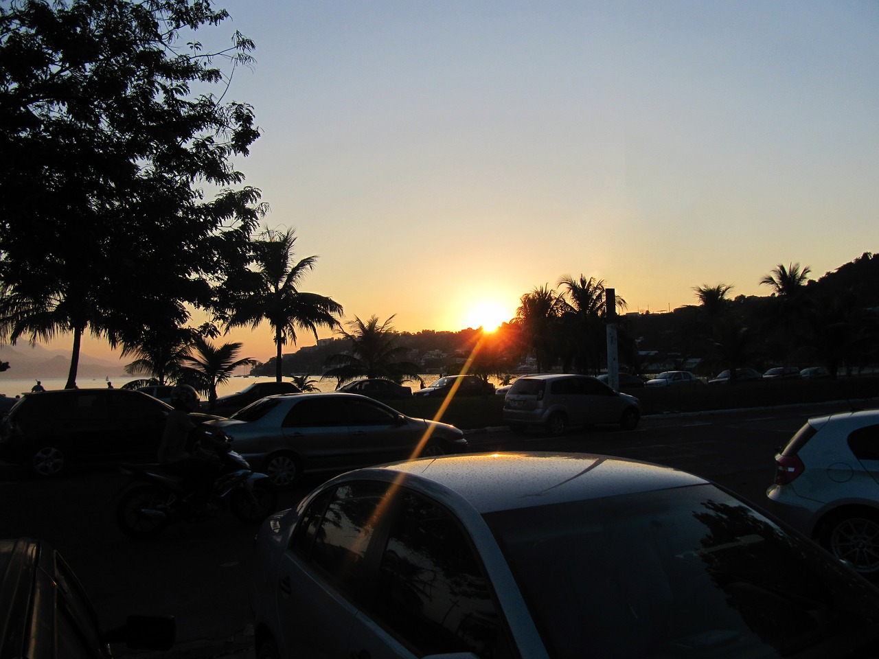 Image - sunset beach niterói eventide mar
