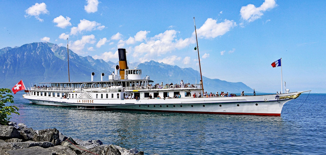 Image - steamboat lac léman lake geneva