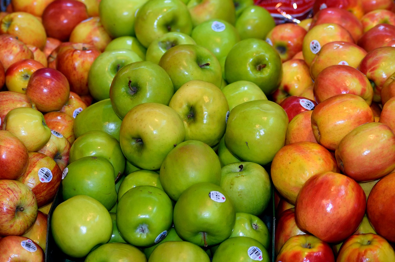 Image - apples for sale fruit food sale