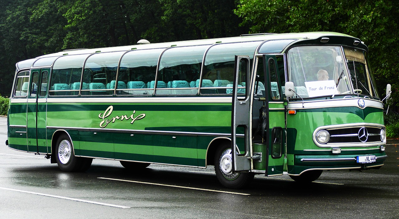 Image - oldtimer mercedes bus classic