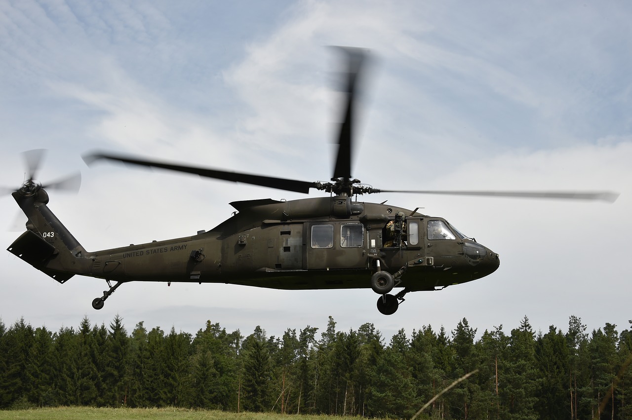 Image - army soldiers helicopter training