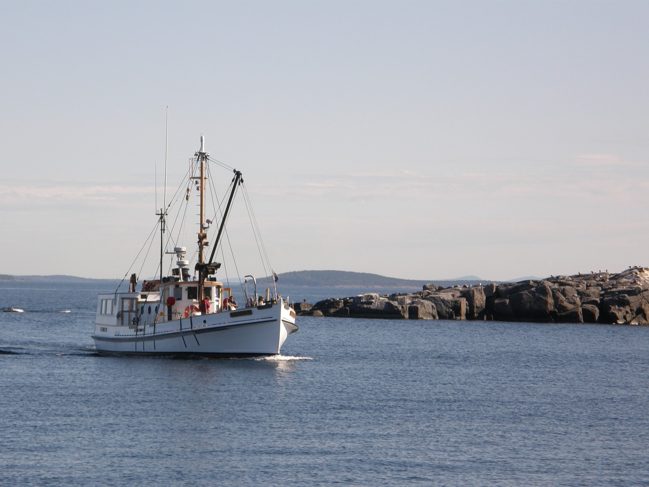 Image - mohegan island maine coast