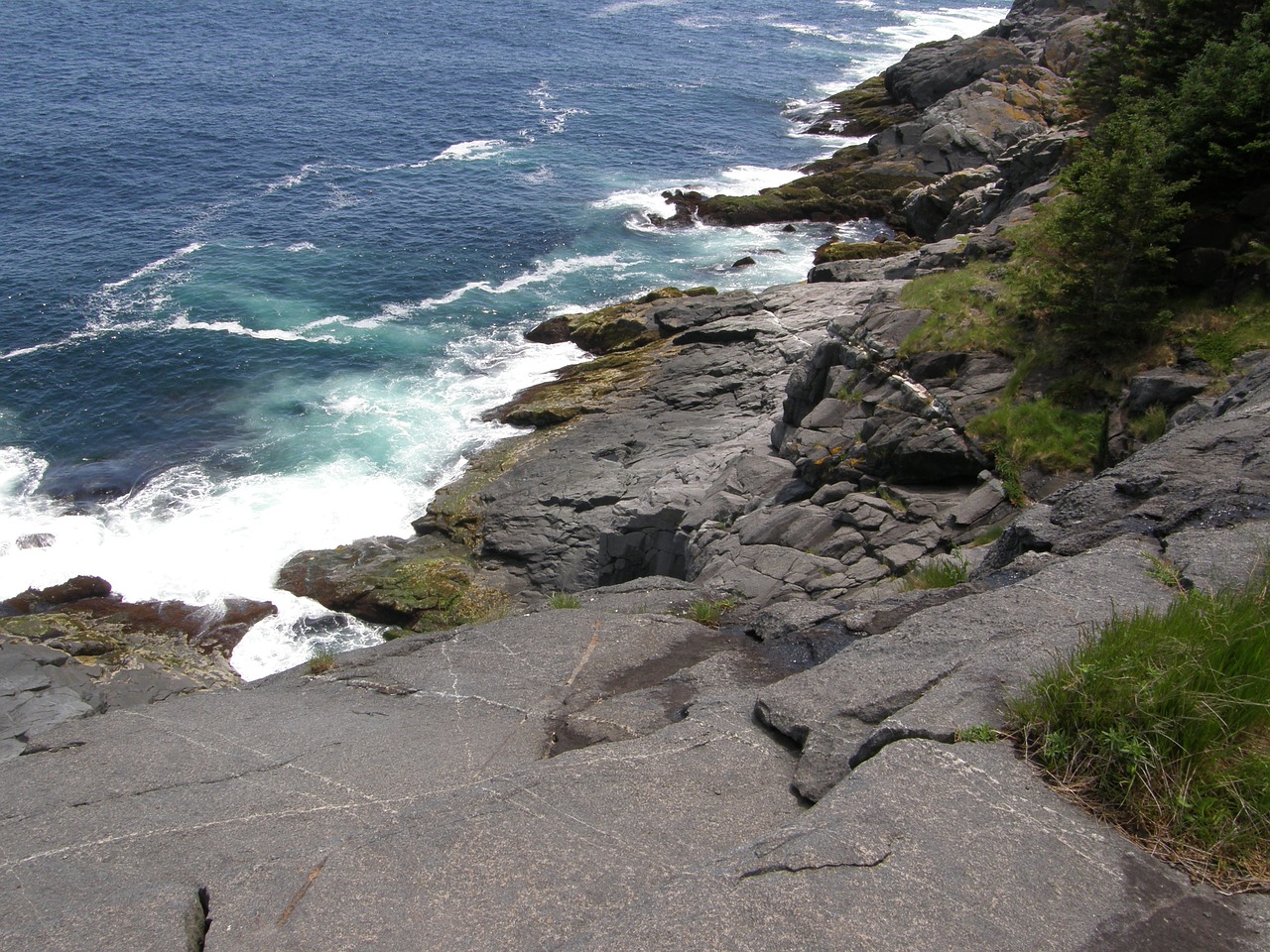 Image - mohegan island maine coast