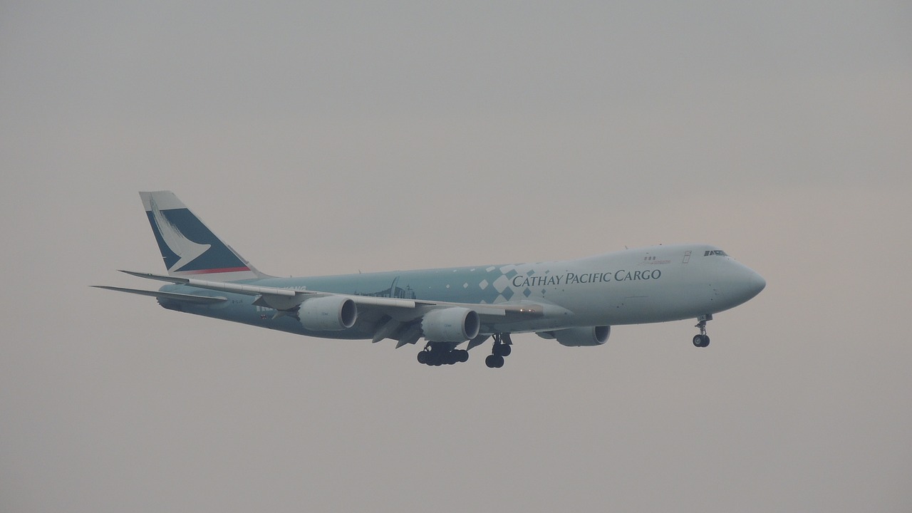 Image - hongkong airplane travel airport