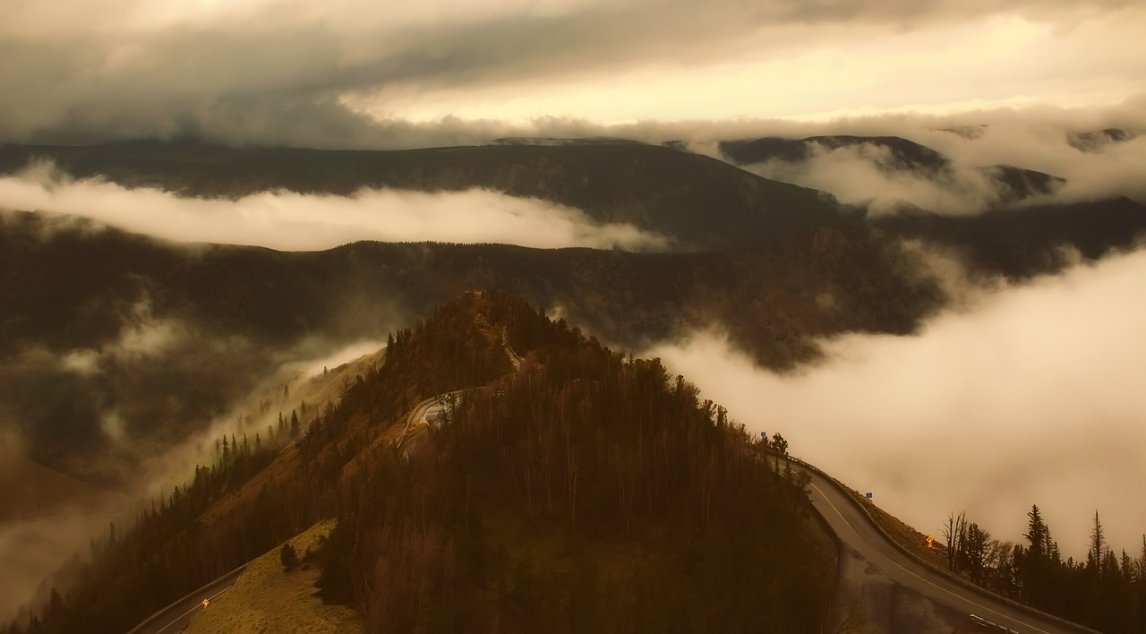 Image - montana mountains road landscape