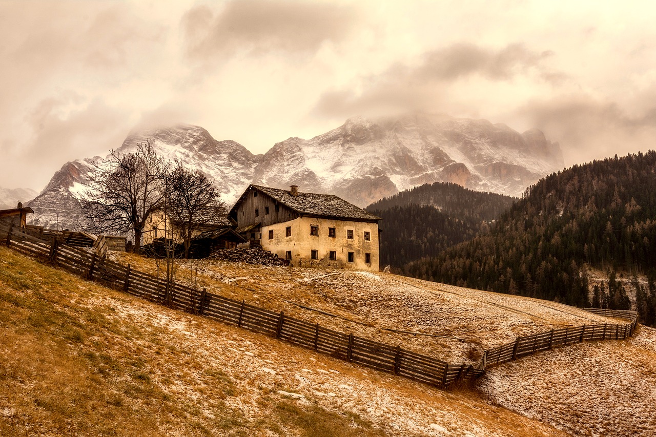 Image - italy cottage house home mountains