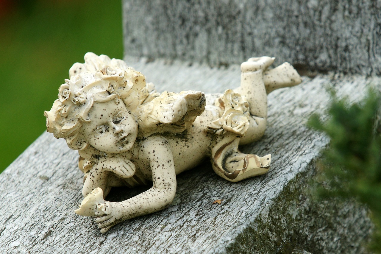 Image - angel angel figure reclining angel