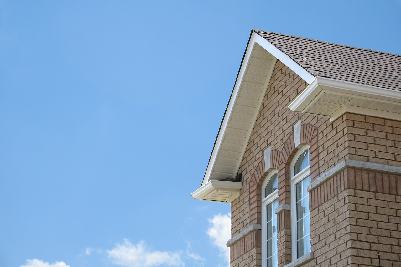 Image - house townhouse building roof