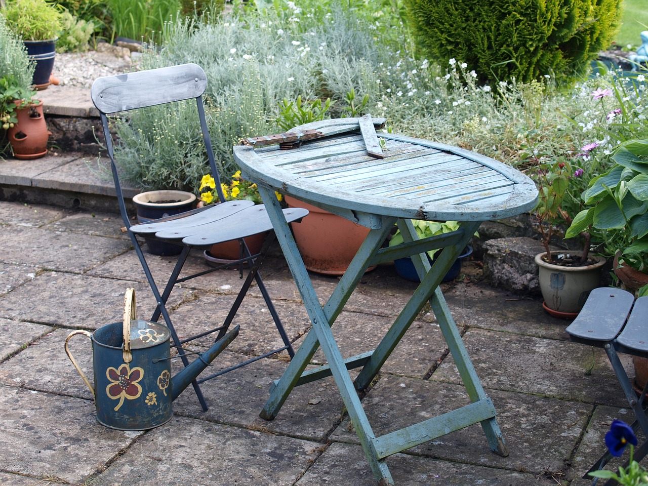 Image - table chair garden patio