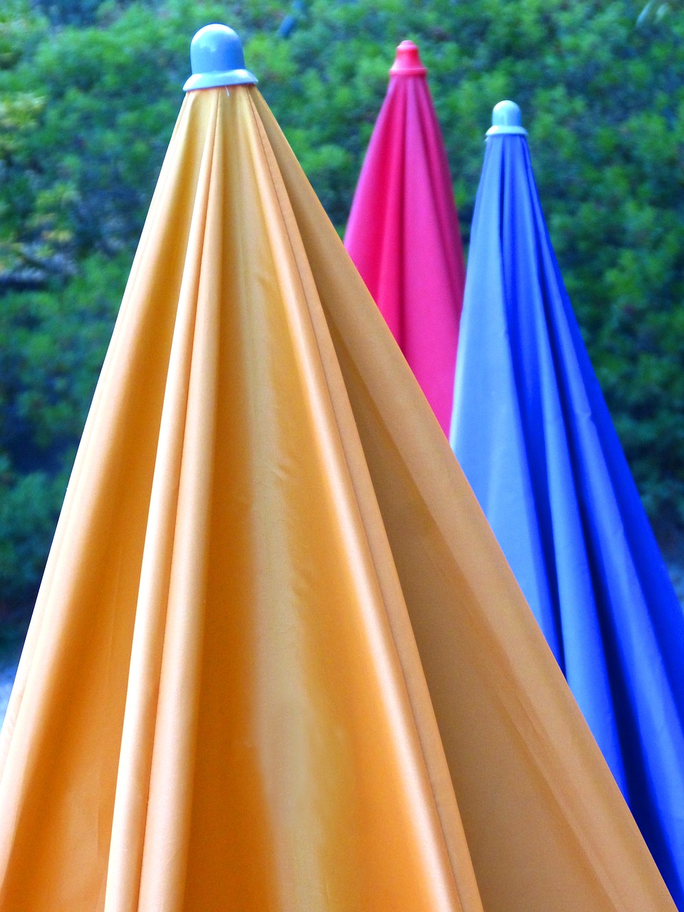 Image - umbrellas shade colors composition