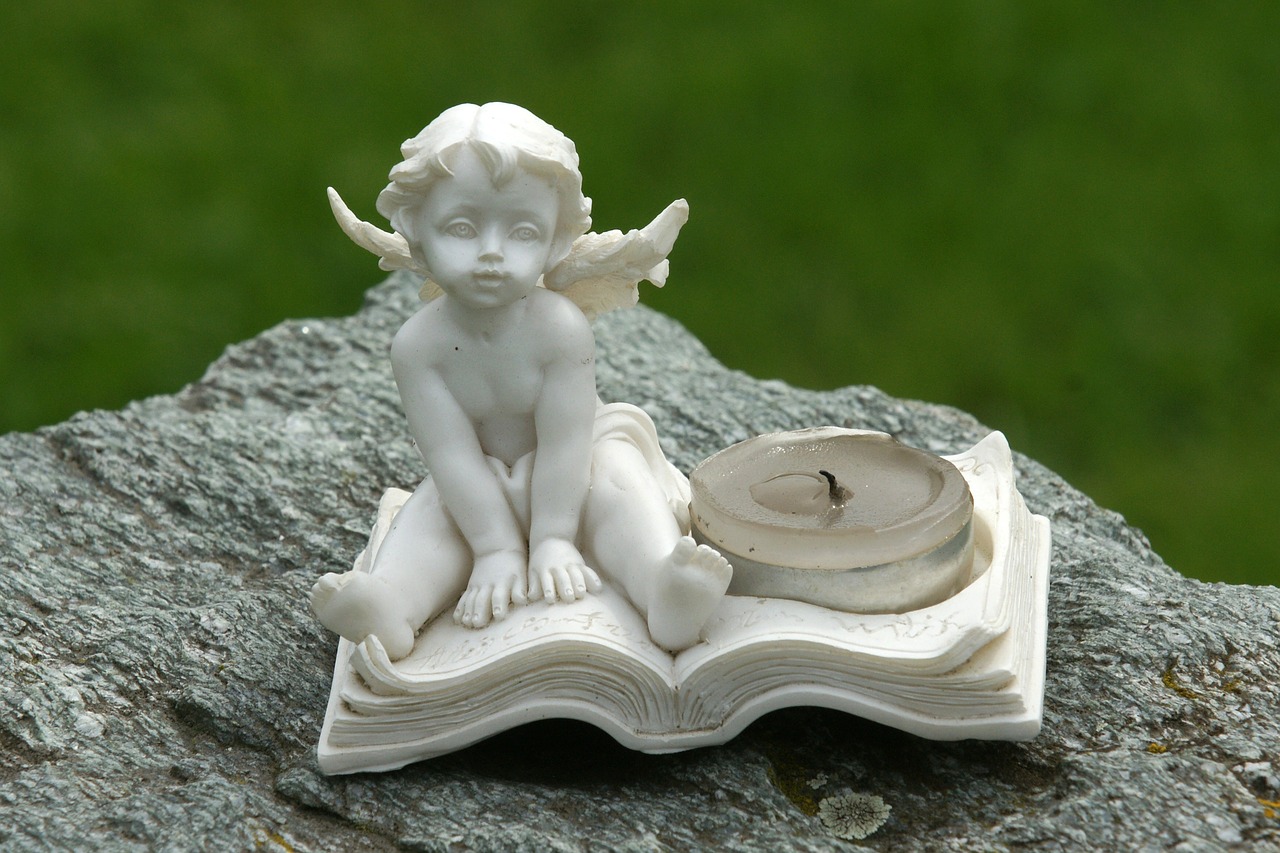 Image - angel angel figure figure