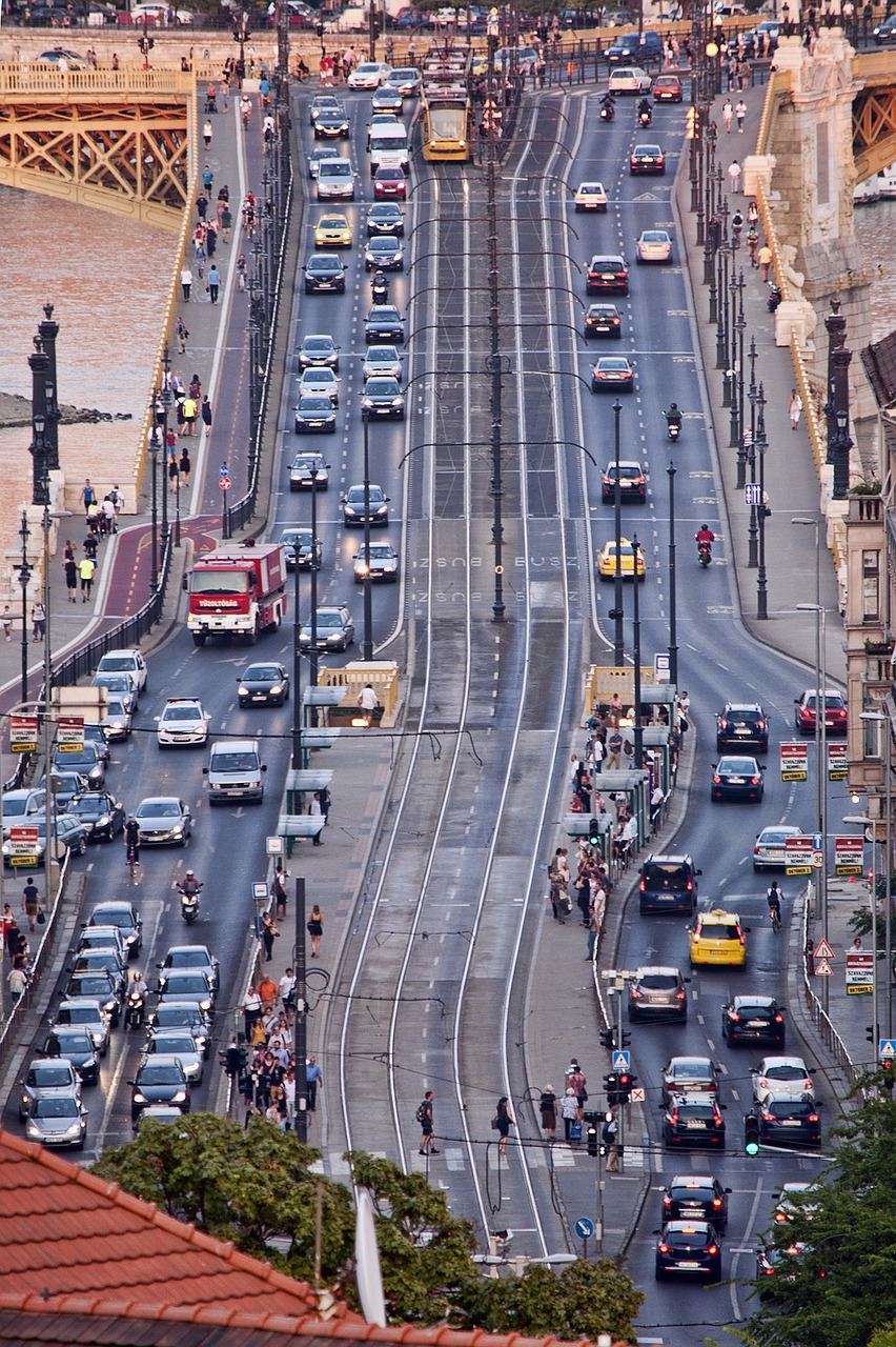 Image - traffic city capital people bridge
