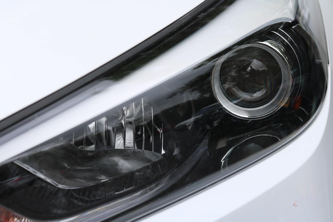 Image - spotlight xenon auto suv
